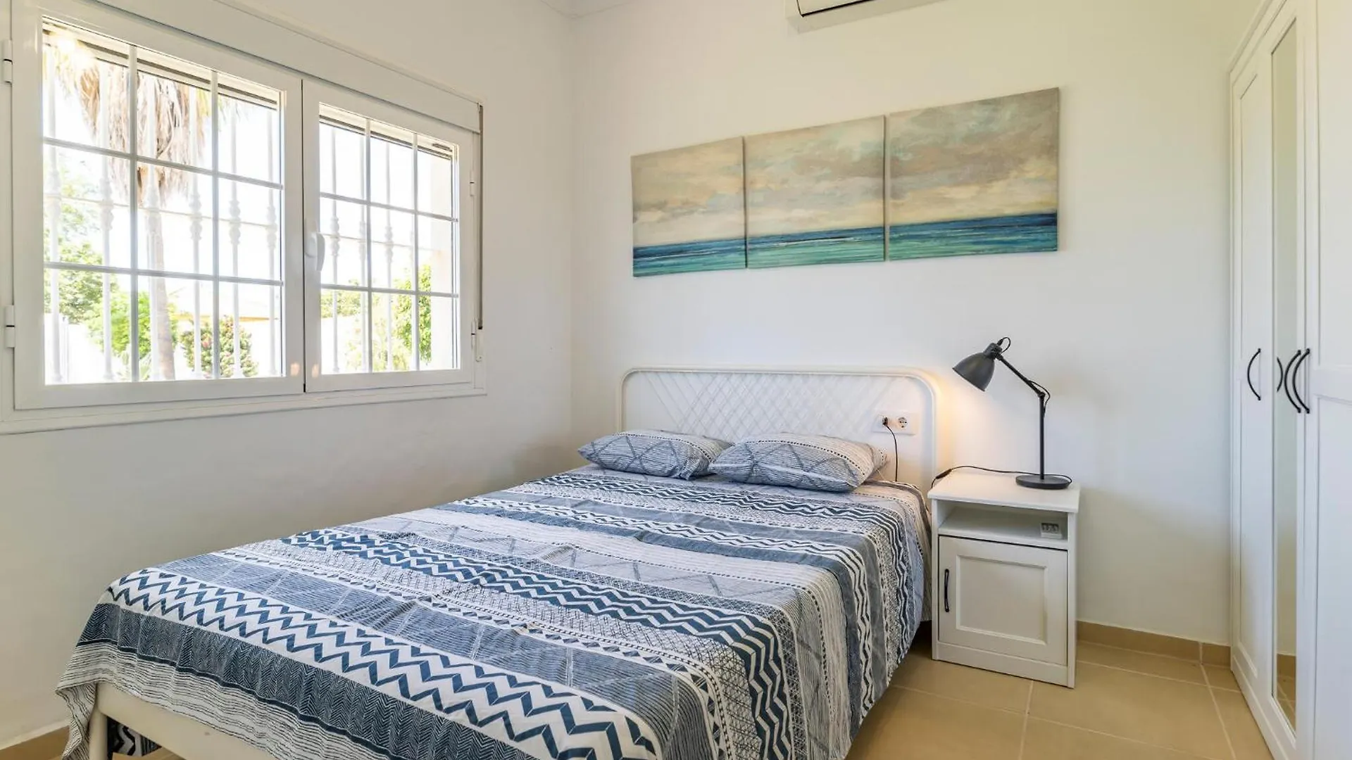 Nice Home In Chiclana De La Fronter With Kitchen Chiclana de la Frontera Holiday home