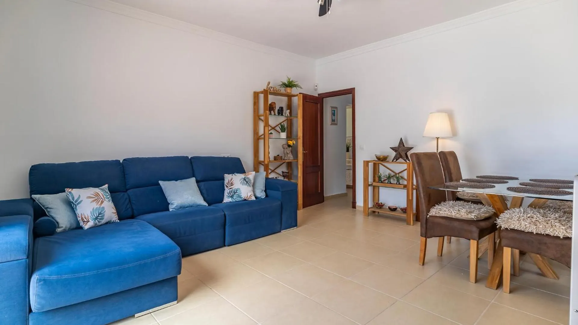 Nice Home In Chiclana De La Fronter With Kitchen Chiclana de la Frontera