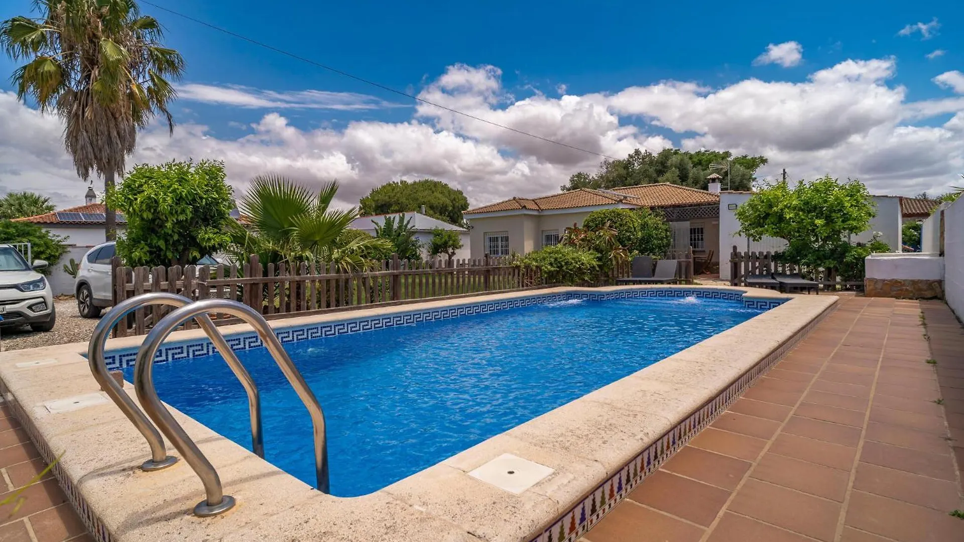 Holiday home Nice Home In Chiclana De La Fronter With Kitchen Chiclana de la Frontera