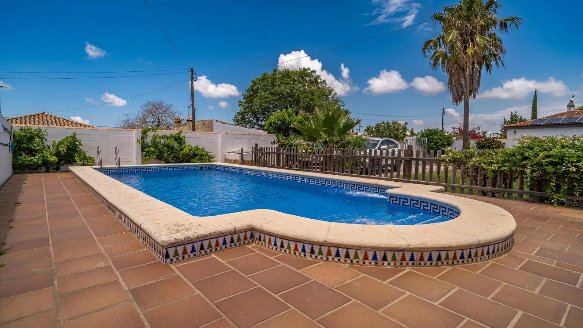 Nice Home In Chiclana De La Fronter With Kitchen Chiclana de la Frontera